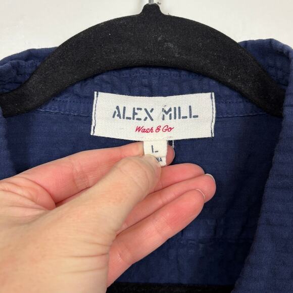 Alex Mill Wash & Go Sear Sucker Navy Button Down Short Sleeve Camp Shirt Large - Picture 4 of 5